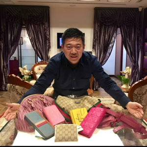 小小虾米球