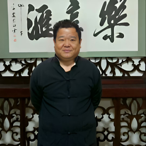 很大气的哲圣