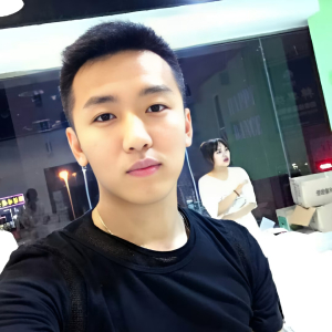 高端大气的博裕