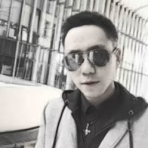 小小英雄