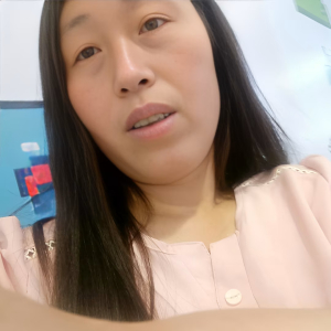 朦胧惺忪的宏恺