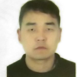 蓝蓝哒向输初