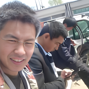 刘威劳动服务社