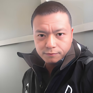 李志明