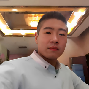 凌云的安易