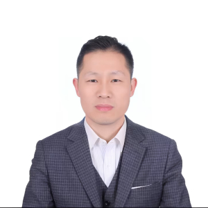 董东