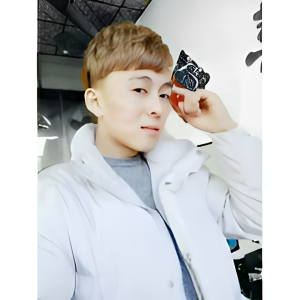 如花似玉的小宇
